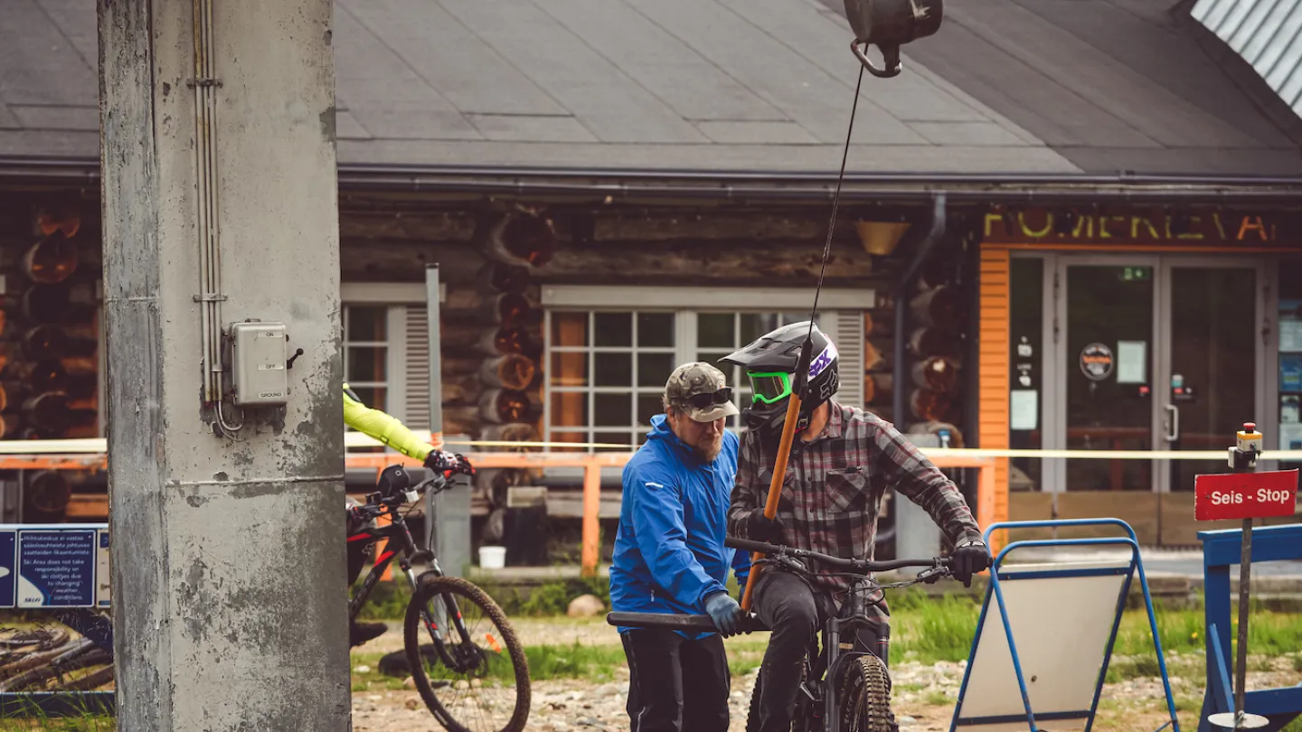 Hissi Iso-Syöte Bike Parkissa 