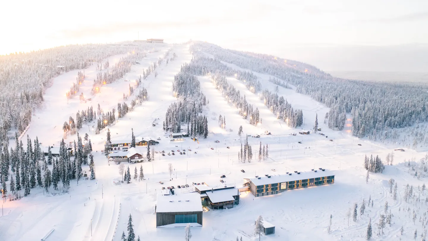 Hiihtokeskus Iso-Syöte ja KIDE Hotelli